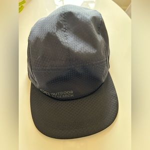 Outdoor research cap